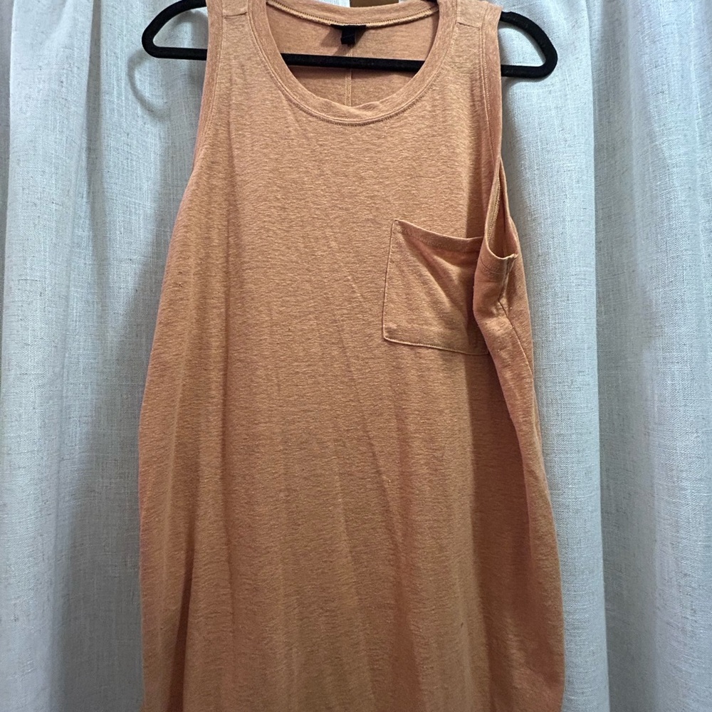 Women's Sleeveless Top - Picture 3 of 6